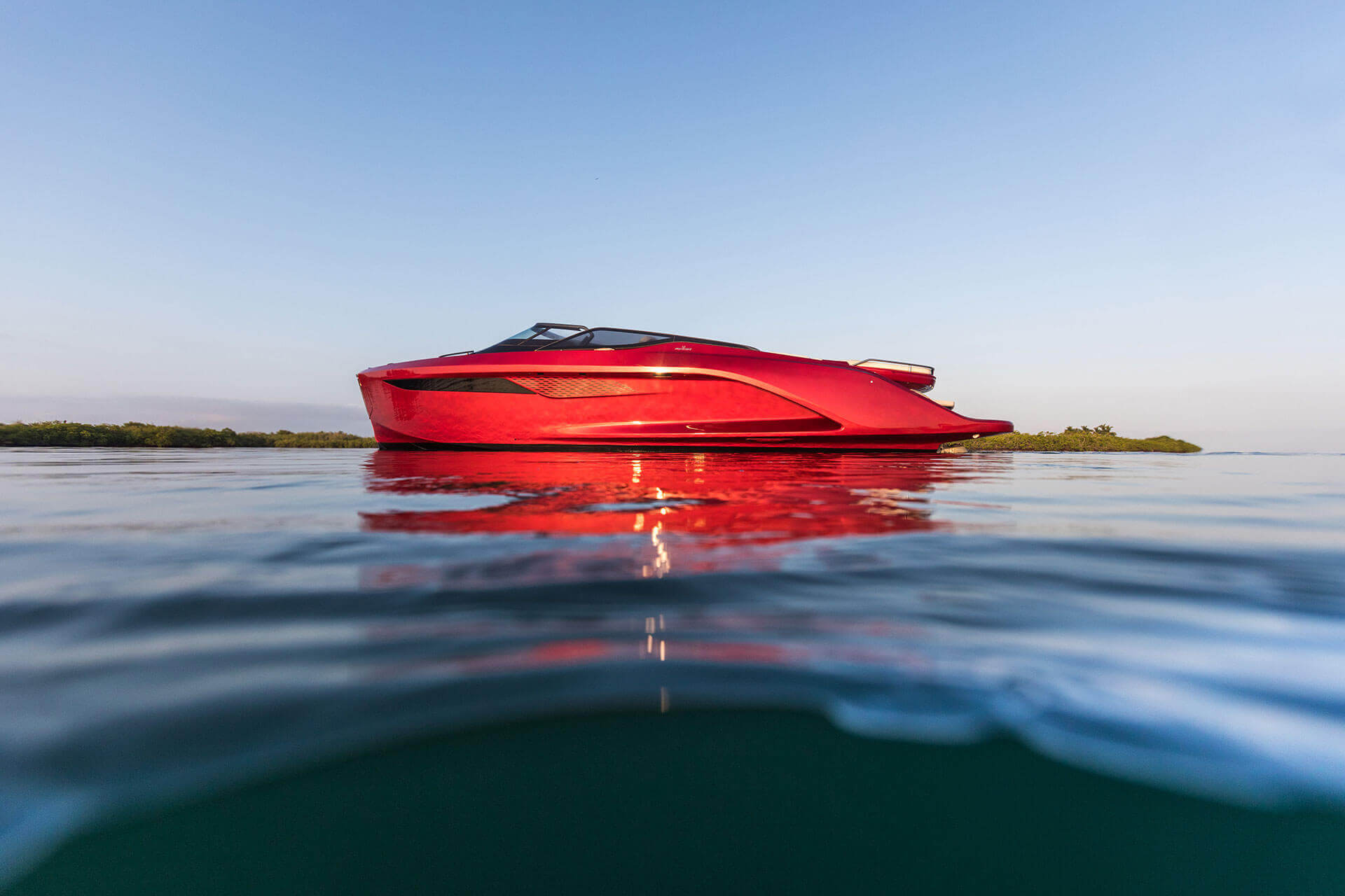 Princess R35 | Princess Yachts Sweden Norway Denmark